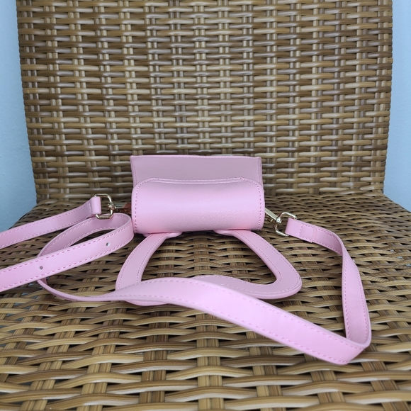 Truly X Barbie Limited Edition Pink Mini Bag Heart Shaped Handle & Crossbody - Picture 11 of 16